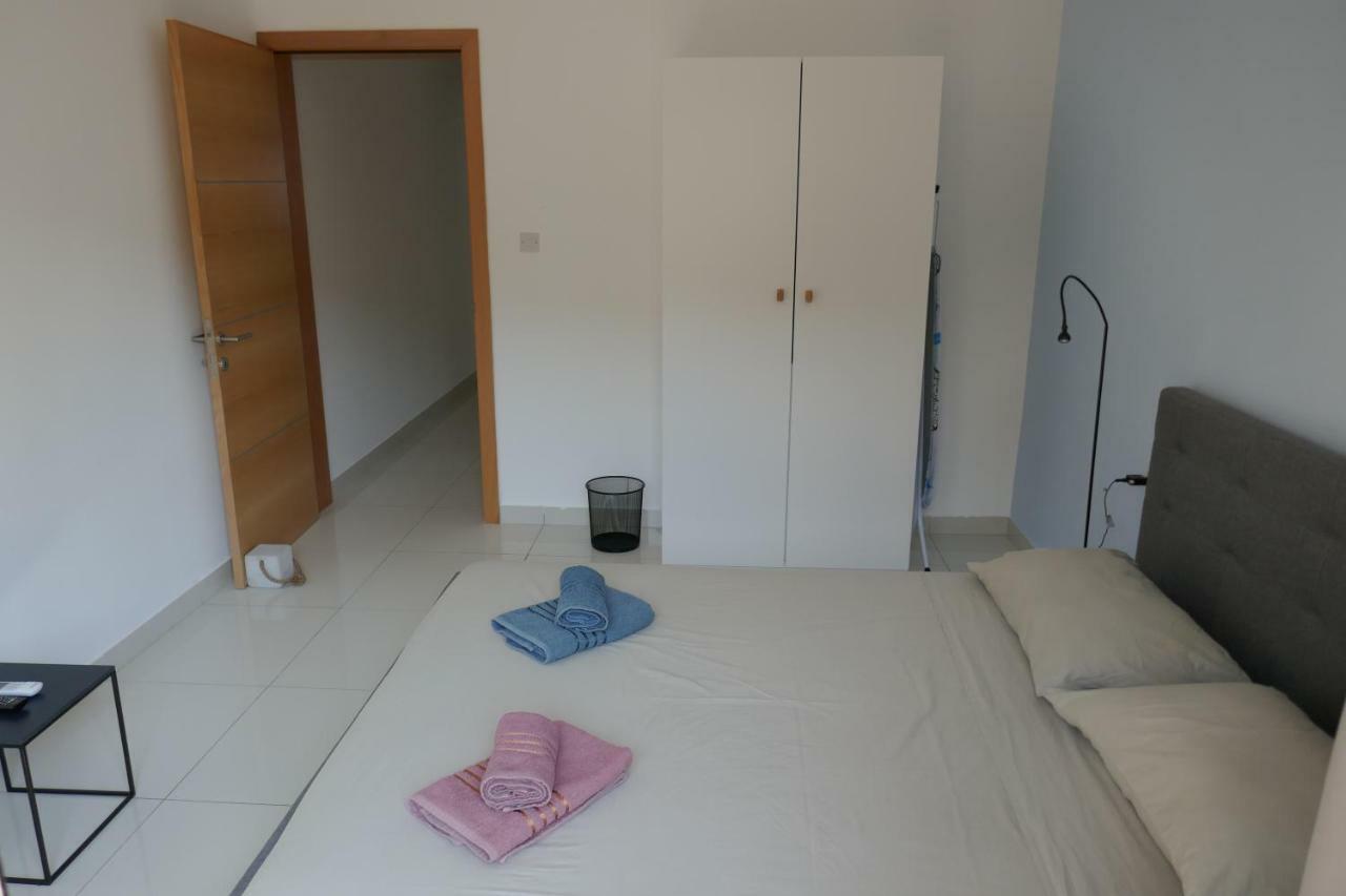 Calypso Court Mellieha Exterior foto