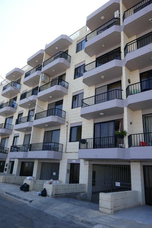 Calypso Court Mellieha Exterior foto